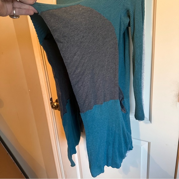 Sparrow by Anthropologie size L teal, grey and black hi low sweater - Picture 6 of 11